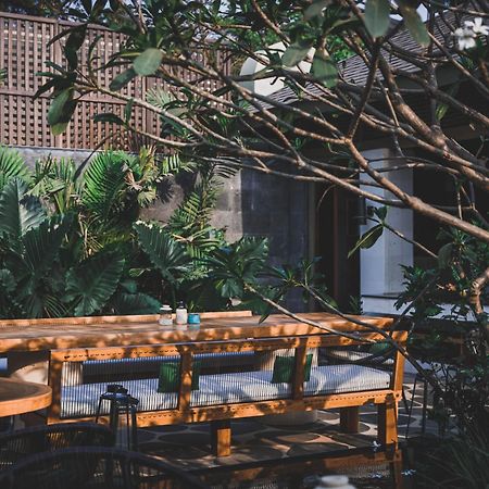 Baale Resort Goa Arpora Exterior photo