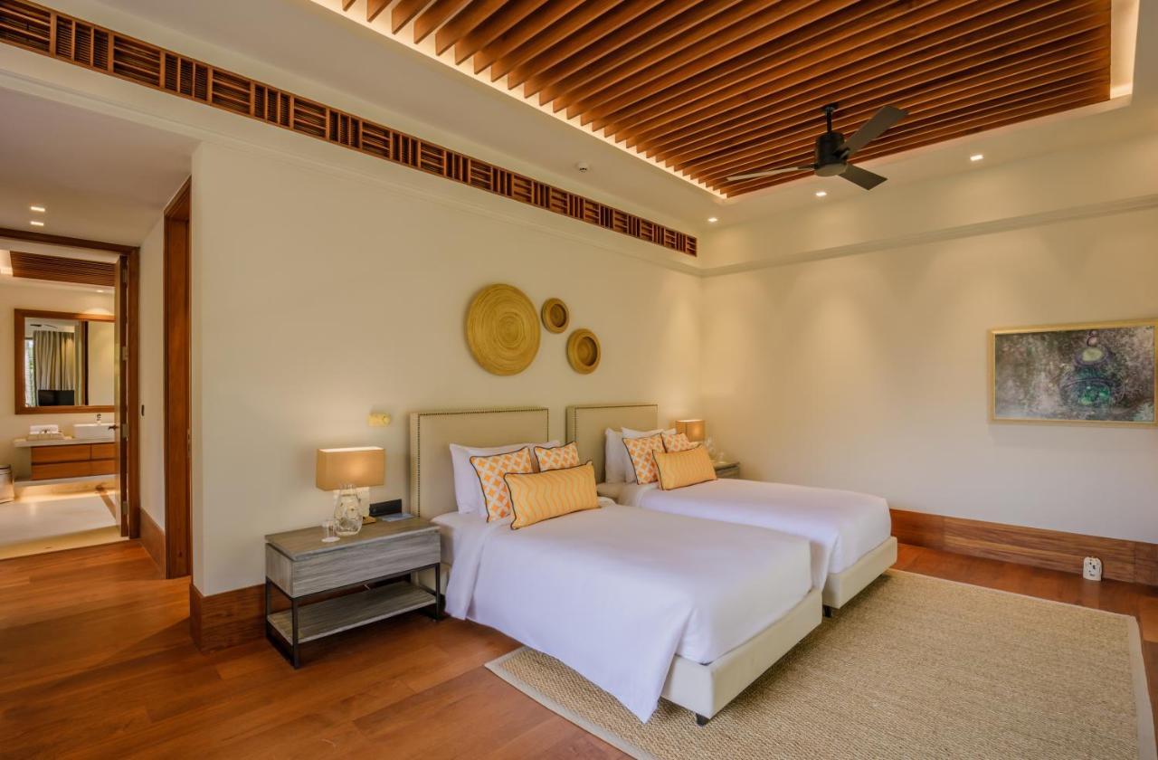 Baale Resort Goa Arpora Exterior photo