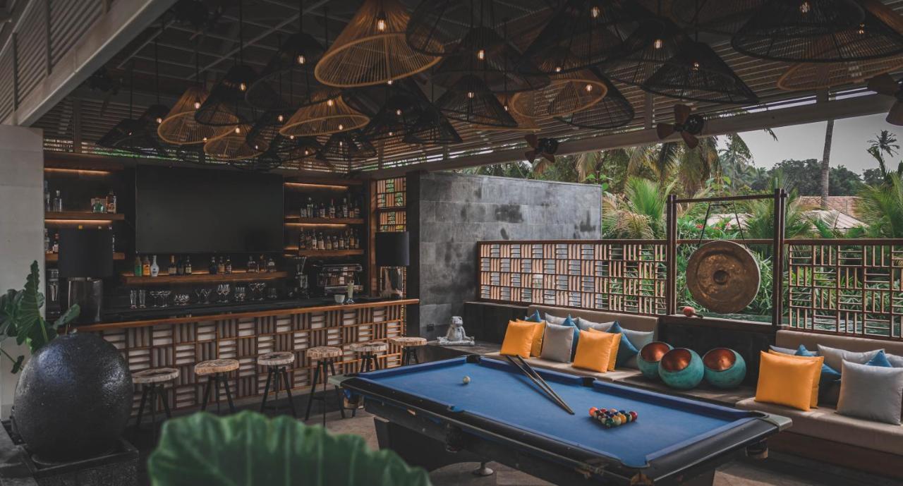 Baale Resort Goa Arpora Exterior photo