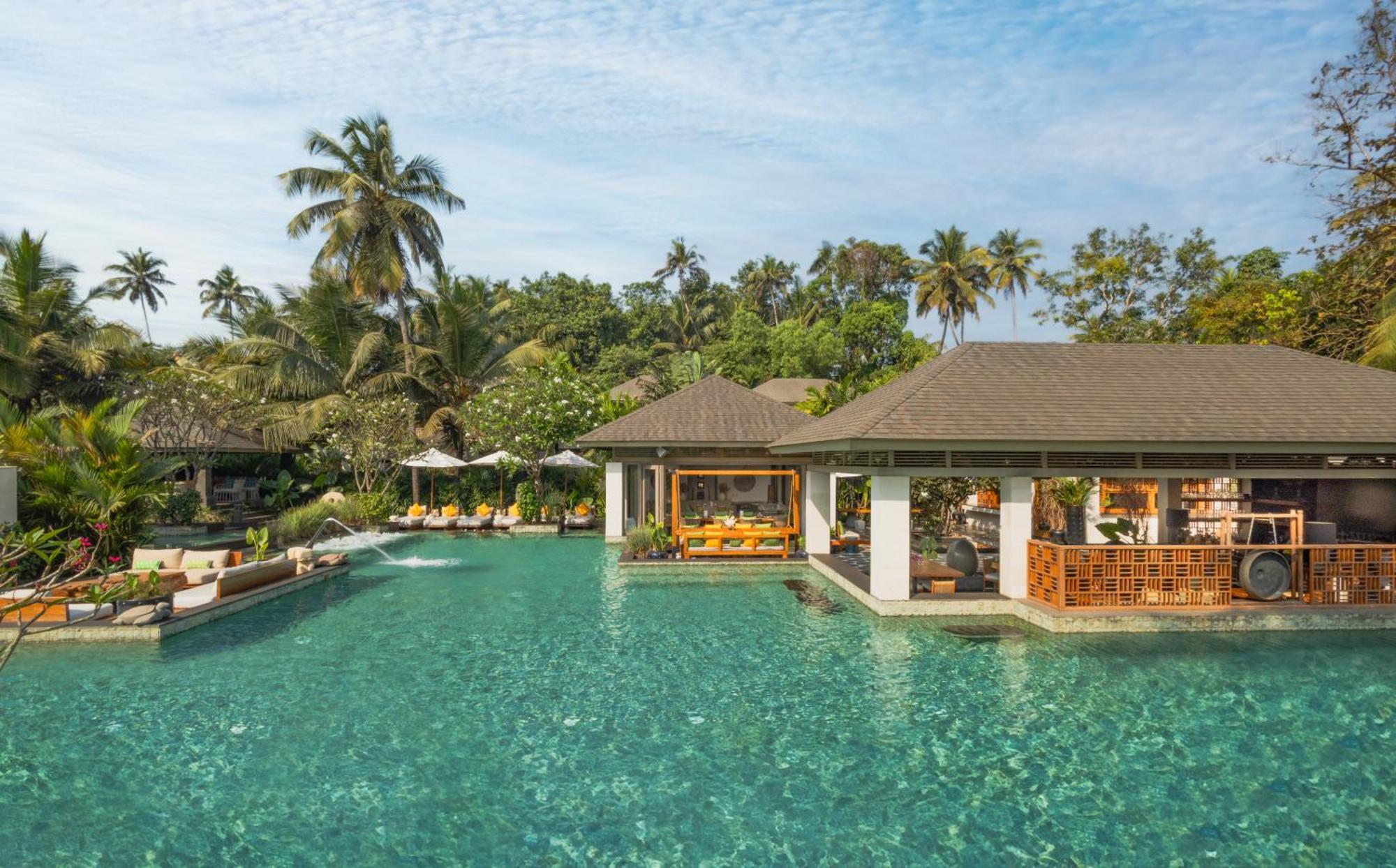 Baale Resort Goa Arpora Exterior photo